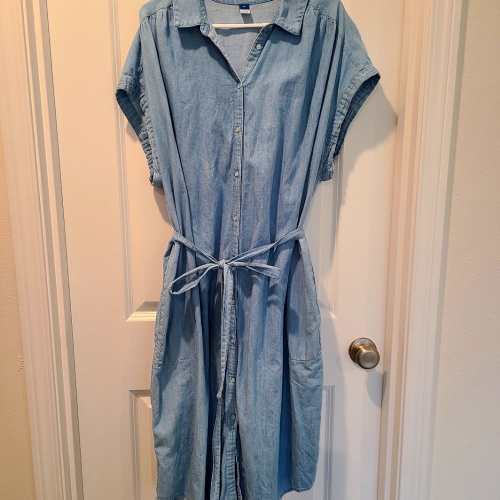 Chambray cap-sleeved shirt dress